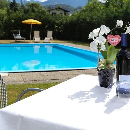 Laitacherhof: Modern Alpine Retreat With Pool And Sauna Apartment Chiusa