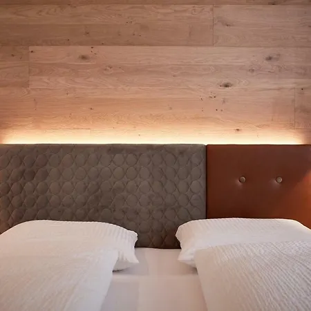 Laitacherhof: Modern Alpine Retreat With Pool And Sauna Chiusa